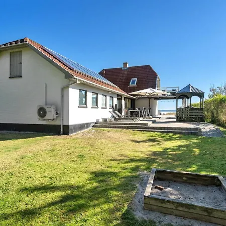 Holiday Thruid - 10m From The Sea In Funen 펜션